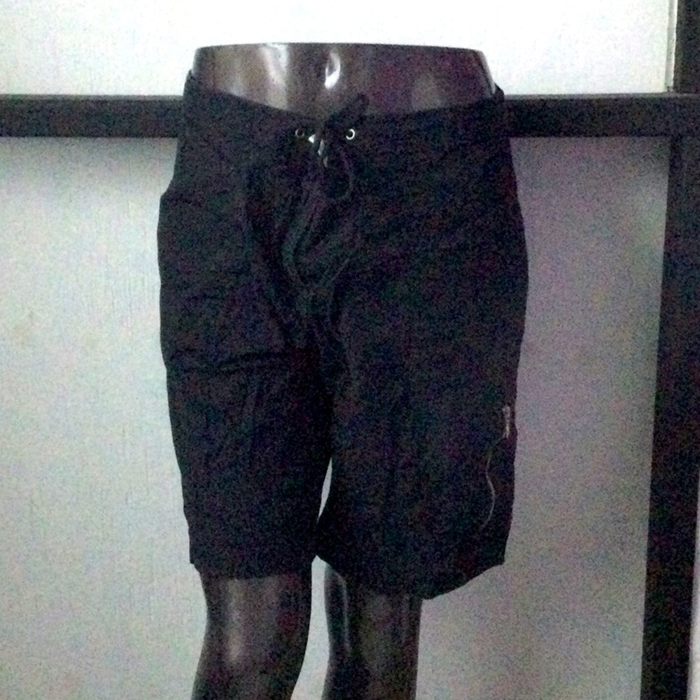 Danskin Now black tie front cargo shorts